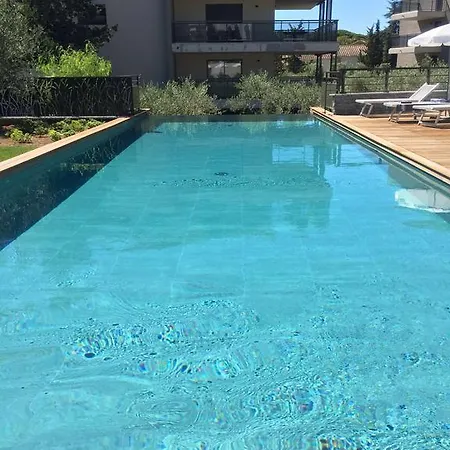 Exclusive Tropez Apartment